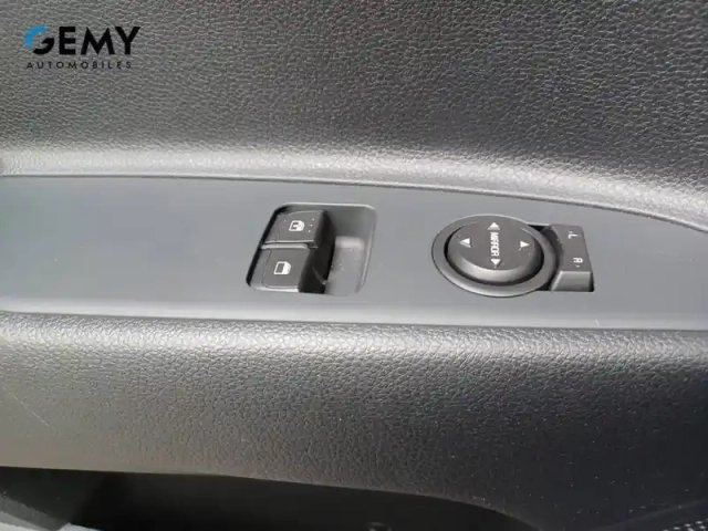 Kia Stonic 1.0 t-gdi 100 ch bvm6 — photo 18