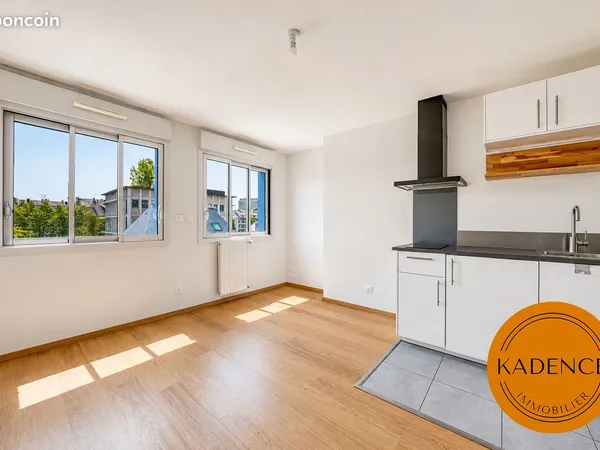 Studio 1 pièce 24 m²