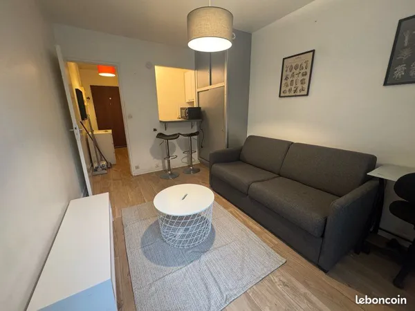 Studio avec parking, chauffage inclus