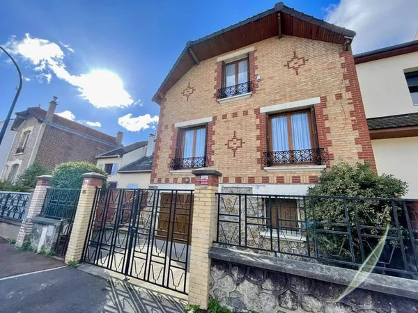 Maison 5 pièces 122 m²