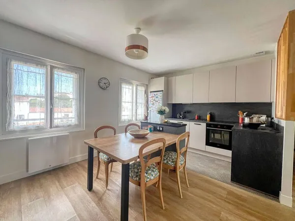 Appartement 3 pièces 84 m²