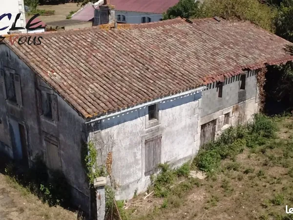 Maison 6 pièces 230 m²