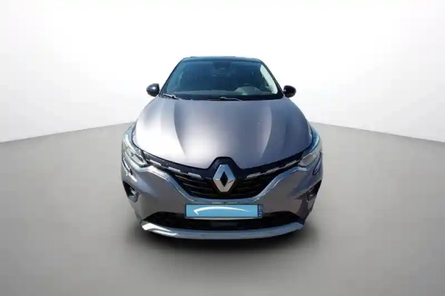 Renault Captur e-tech 145 - 21 — photo 2