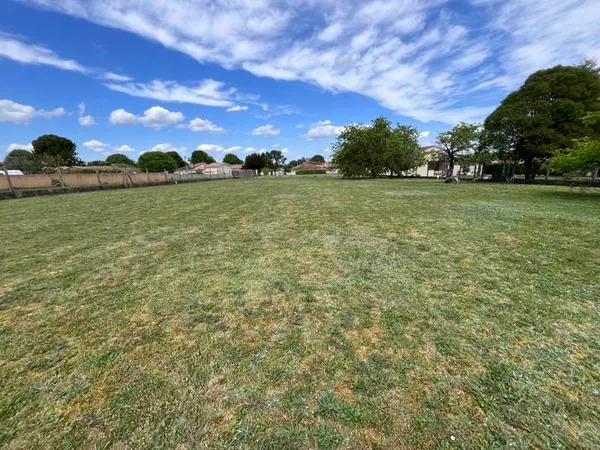 Terrain constructible 1170 m²