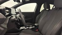 Peugeot 208 1.2 Hybrid 145ch GT e-DCS6 — photo 12