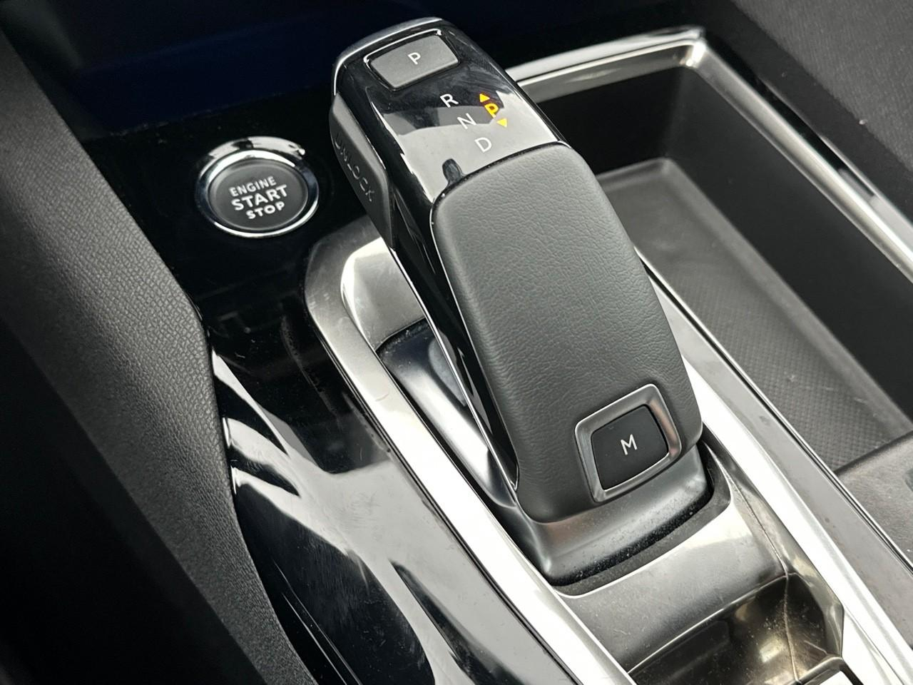 Peugeot 3008 puretech 130ch s&s eat8 gt — photo 30
