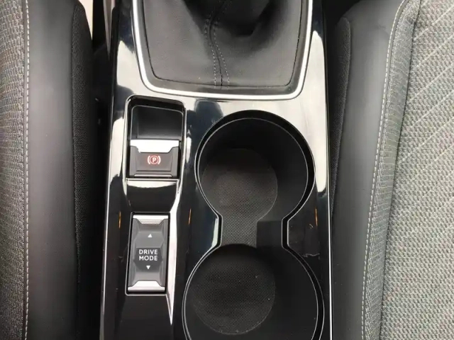 Peugeot 208 100 s&amp;s bvm6 — photo 24