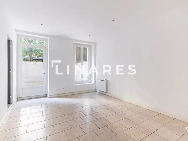 LE CLOS TERRUSSE - Appartement T2 de 38m2 - 13005 LE CAMAS