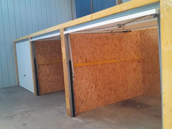Loue parking 10m² Loudeac