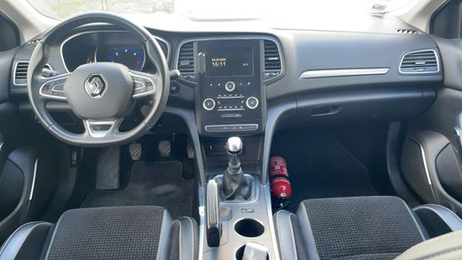 Renault Megane Estate 1.5 dCi 110 - Intens – 2018 – 111679 km – Diesel – Boîte Manuelle — photo 59