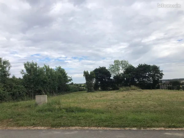 BAISSE DU PRIX : Parcelles viabilisées de 615 à 747m²