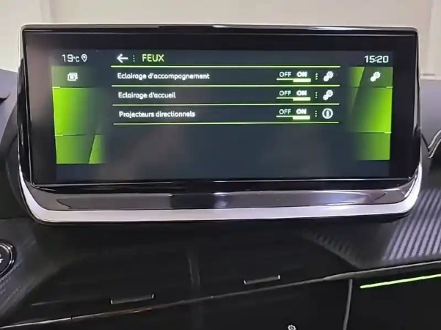 Peugeot 2008 puretech 130 s&amp;s eat8 — photo 45