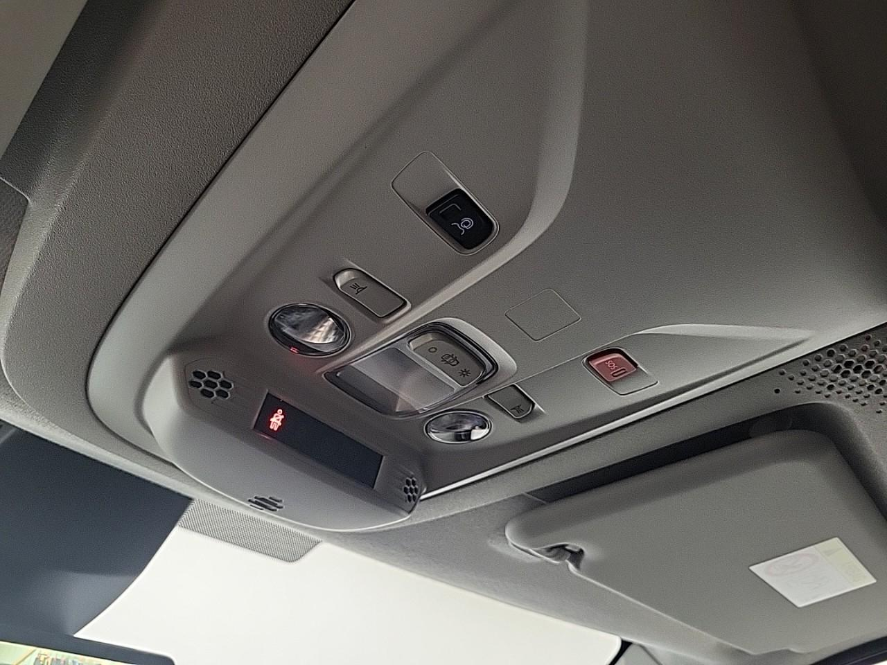 Citroën Berlingo van m diesel 100 ch manuelle — photo 24