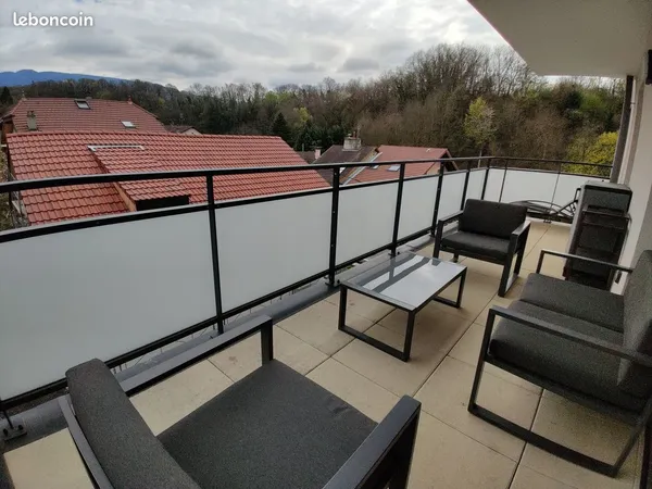Appartement T3 meublé de 69m², au 3ème étage d'une résidence récente