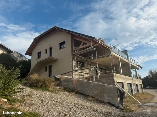 Appartement pugny chatenod