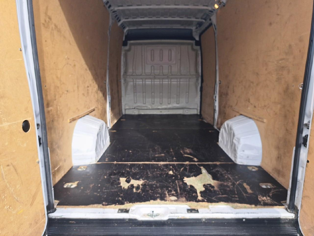 Peugeot Boxer tole 435 l4h2 bluehdi 140 s&s asphalt — photo 6