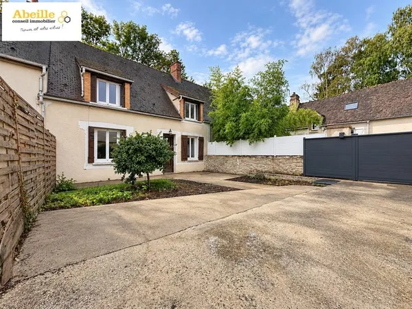 MAISON TRADITIONNELLE SUR ANGERVILLIERS, 4 PIECES, 3 CHAMBRE