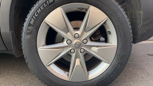 Volvo XC40 2.0 B3 163 DCT7 - Plus – 2022 – 53645 km – Hybride essence – Boîte Automatique — photo 3