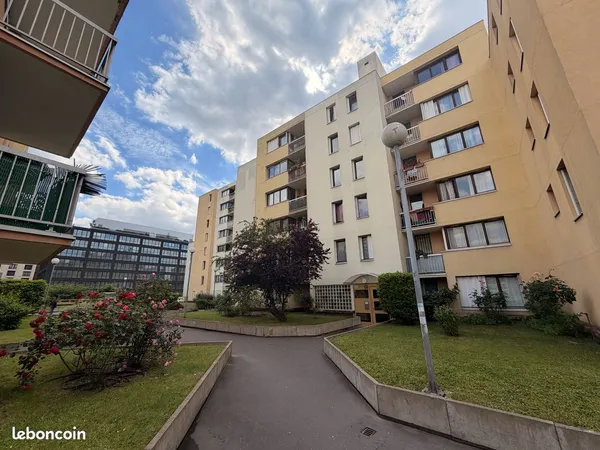 Appartement 4 pièces 81 m²