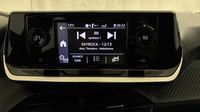Peugeot 208 1.2 PureTech 75ch S&S Like — photo 18