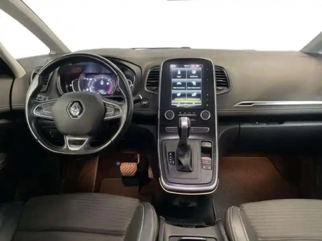 Renault Scenic iv blue dci 120 edc intens — photo 8