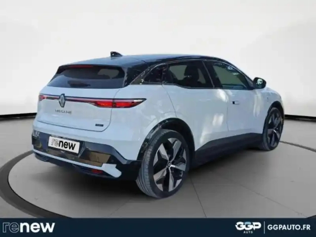Renault Megane e-tech electric ev60 220ch techno optimum charge -c — photo 5