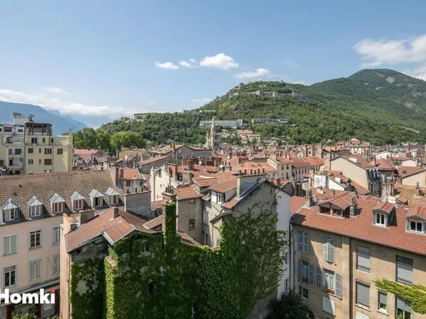 Appartement T5 de 129 m² à Grenoble 38000, Rue de la République