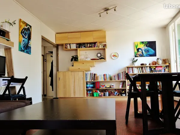 Appartement meublé 72 m² T3 BIS Grenoble Abbaye