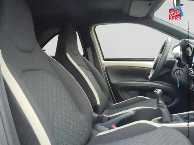 Toyota Aygo X 1.0 vvt-i 72ch design my23 — photo 5