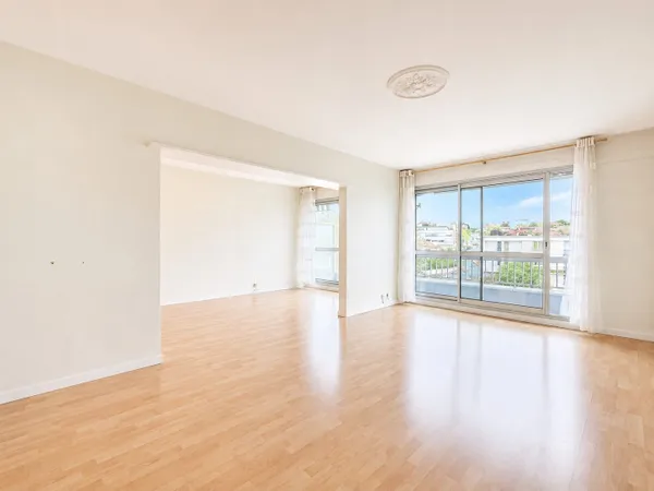 Bel appartement T3 dernier étage Cournon d'Auvergne
