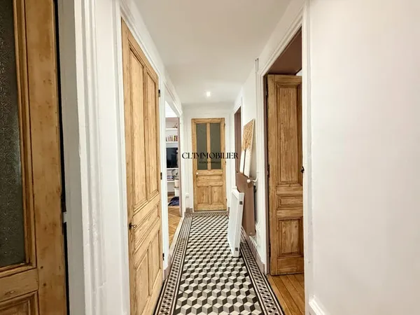 Appartement 4 pièces 92 m²