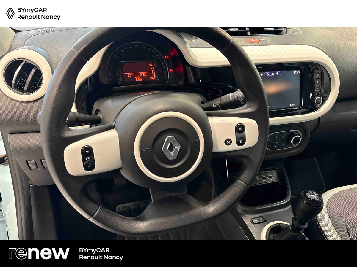 Renault Twingo III SCe 65 — photo 10