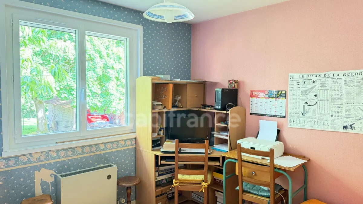 Photo 17