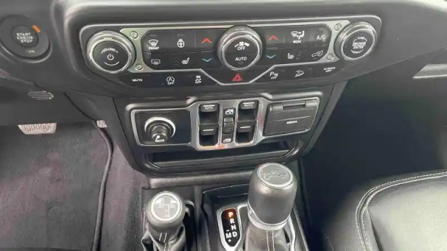 Jeep Wrangler unlimited 2.2 l multijet adblue 200 ch 4x4 bva8 — photo 9