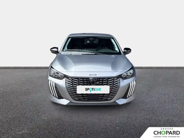 Peugeot 208 turbo 100 ch bvm6 — photo 3