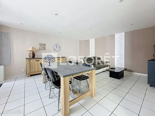 Maison 2 pièces 55 m²