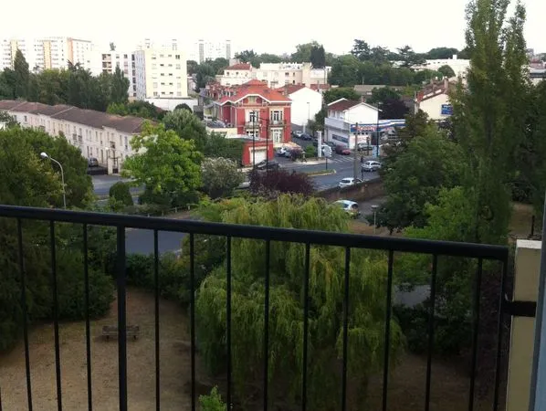 Le bouscat t4 2 chambres