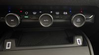 Citroen C4 1.2 PureTech 130ch S&S MAX Automatique — photo 26