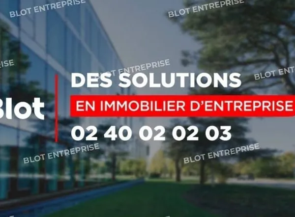 Entrepôt 563 m²