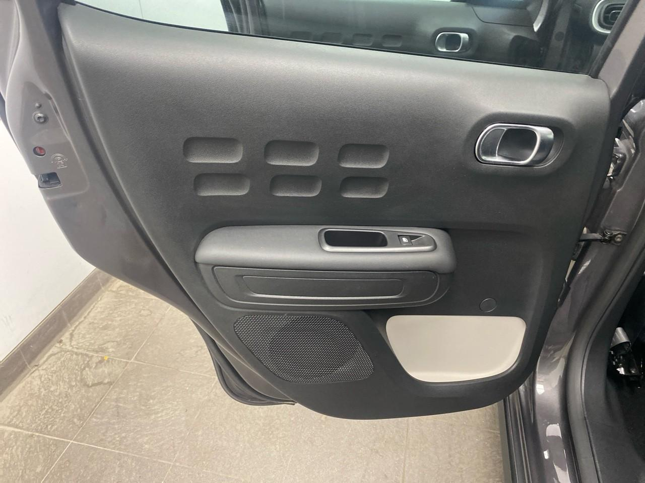 Citroën C3 puretech 110 s&s bvm6 saint james — photo 21