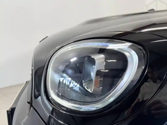 Mini Mini countryman 125 - 95 ch all4 bva6 — photo 51