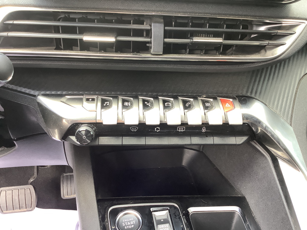 Peugeot 3008 — photo 16