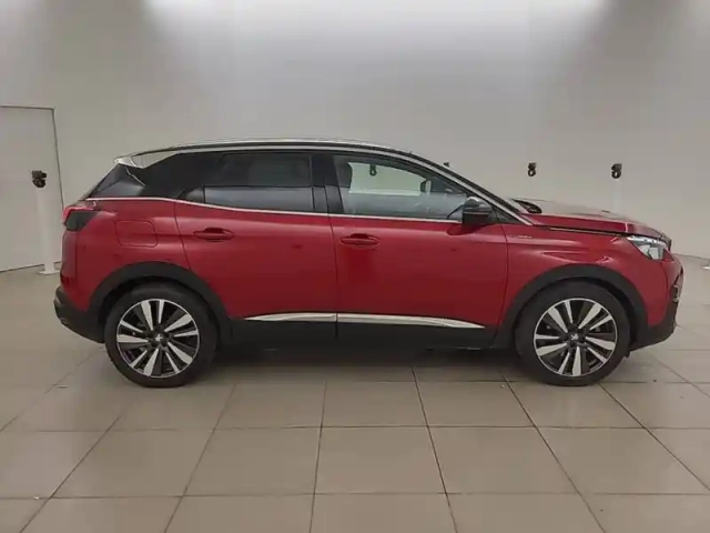 Peugeot 3008 hybrid4 300 e-eat8 — photo 30