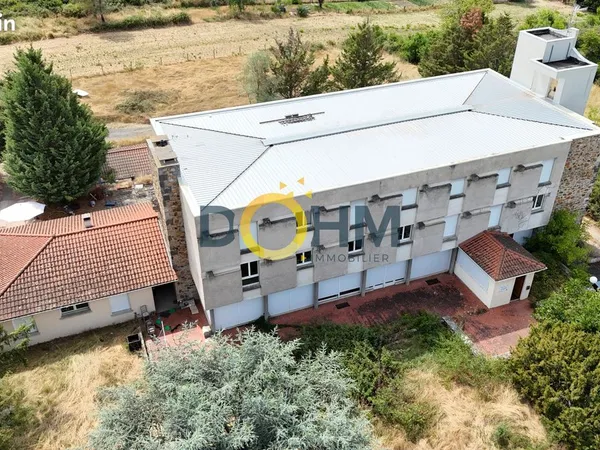 Immeuble 1500 m²