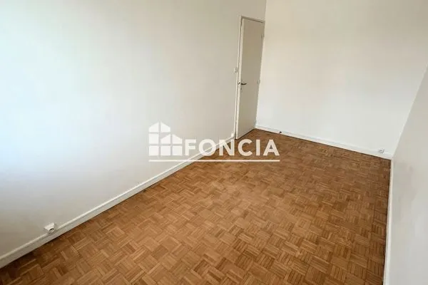 Maison 4 pièces 77 m²