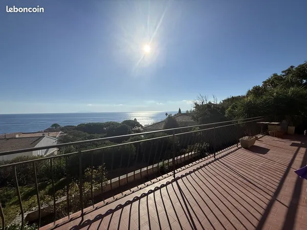 Villa 3 pièces 128 m²