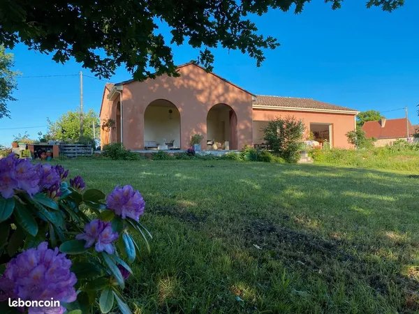 Maison contemporaine 4 pièces de 114 m² + 24 m2 - 275 000 euros - Vente sans agence
