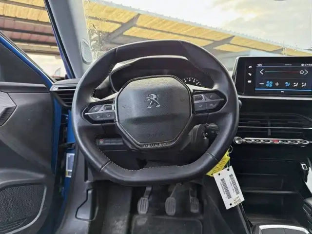 Peugeot 2008 bluehdi 110 s&amp;s bvm6 — photo 9