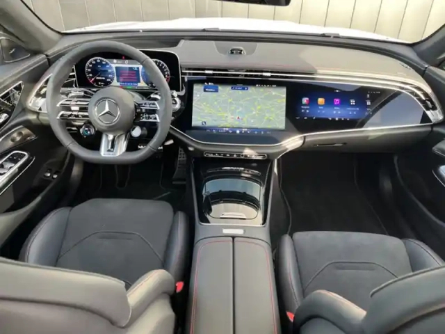 Mercedes Classe E break amg 53 hybrid 4matic+ — photo 9