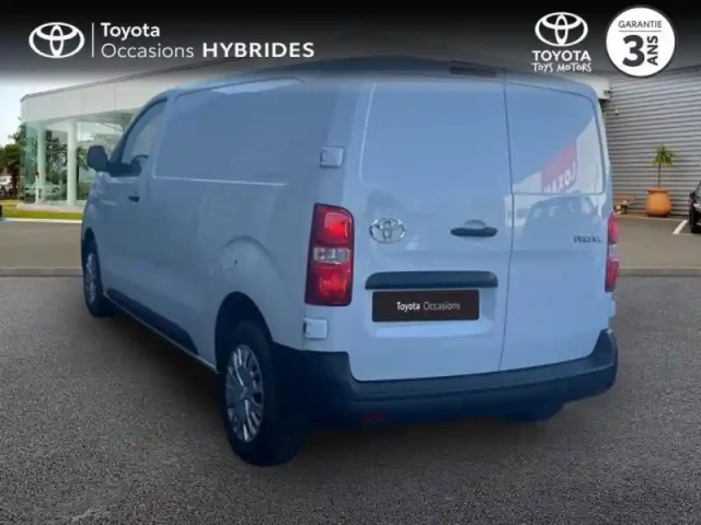 Toyota Proace medium 2.0 140 bvm start 2.0l d 4d — photo 2